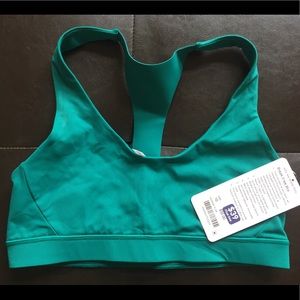NWT lululemon break free bra 10